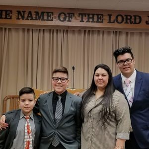 Meet your Posher, Simone